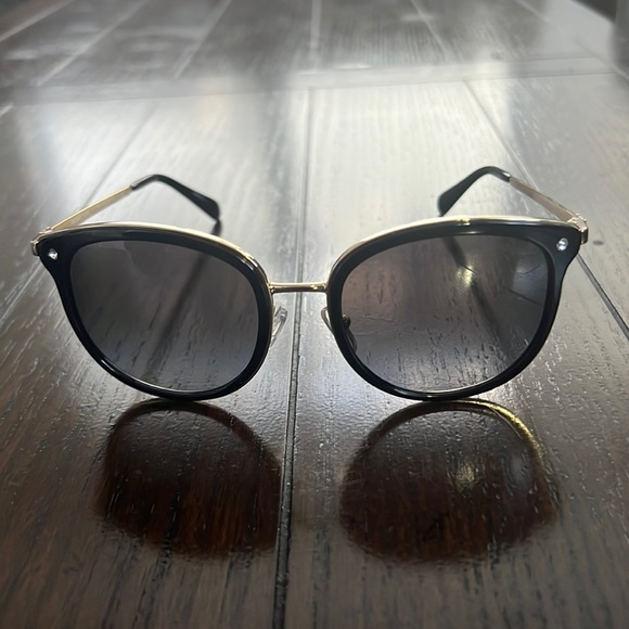 Authentic Michael Kors Sunglasses - Picture 2 of 5
